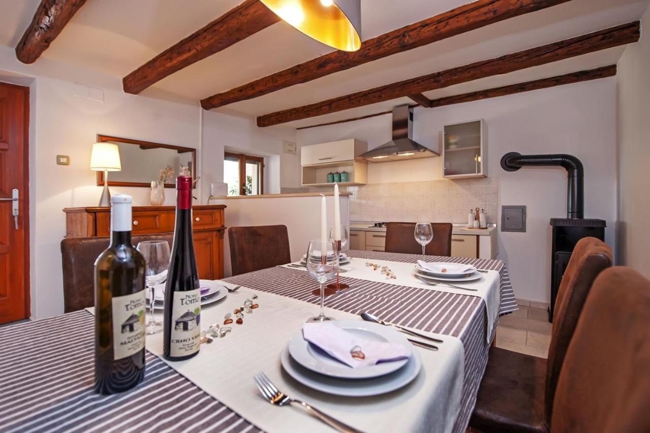 Holiday Apartment Daria 20 โรวีน ภายนอก รูปภาพ
